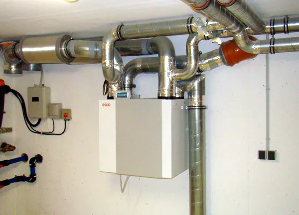 Lüftungsanlage im Technikraum