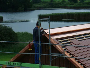 Photovoltaik-Einfassung in Kupfer
